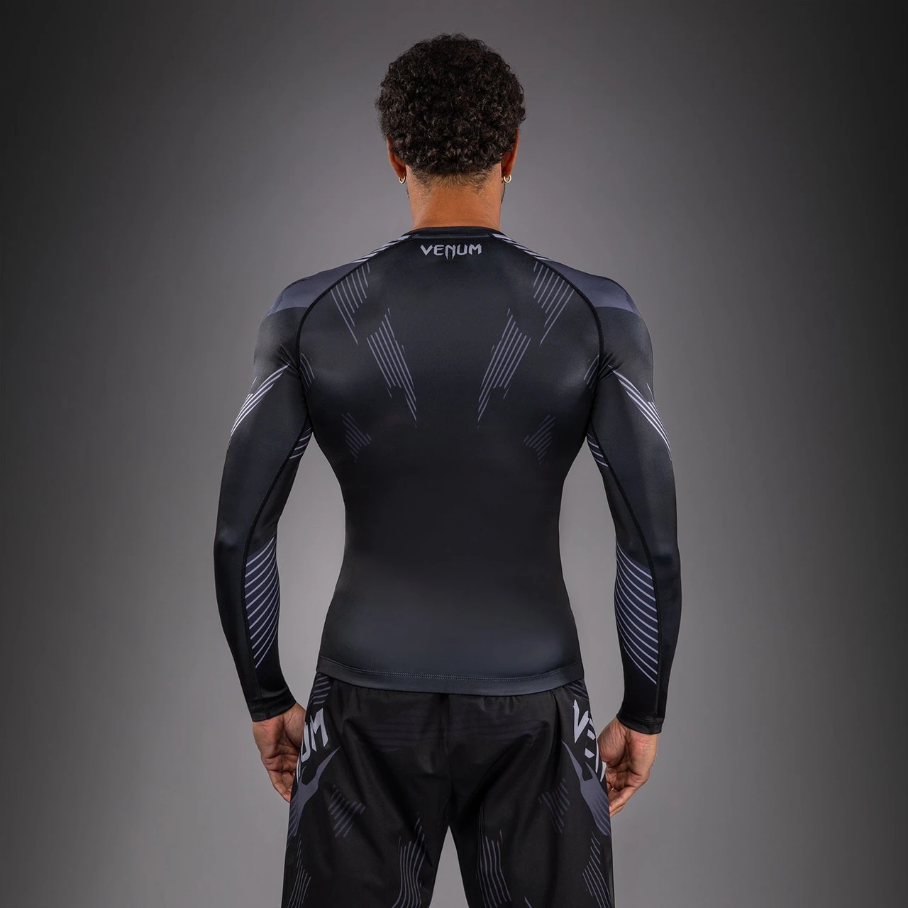 Venum No-Gi 6.0 Long Sleeve Rashguard - Black/Grey