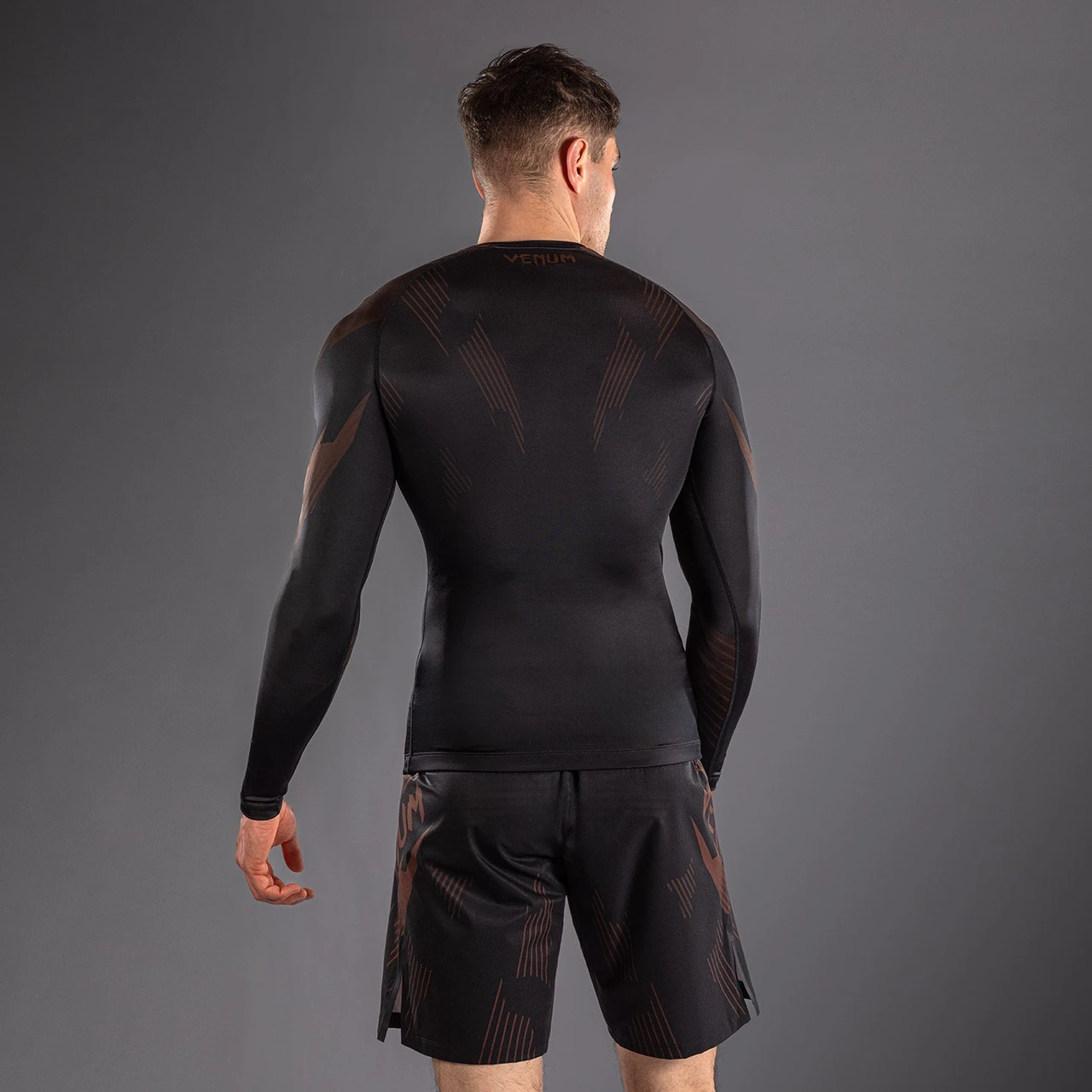 Venum No-Gi 6.0 Long Sleeve Rashguard - Black/Brown