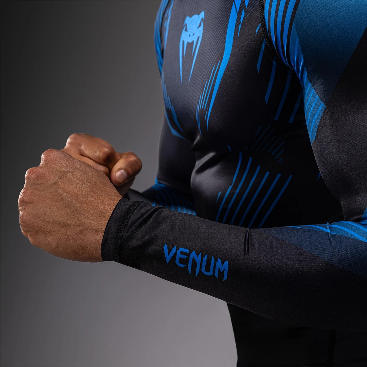 Venum No-Gi 6.0 Long Sleeve Rashguard - Black/Blue