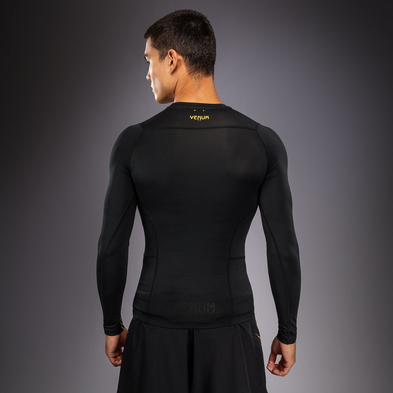 Venum G-Core Long Sleeve Rashguard - Black/Gold