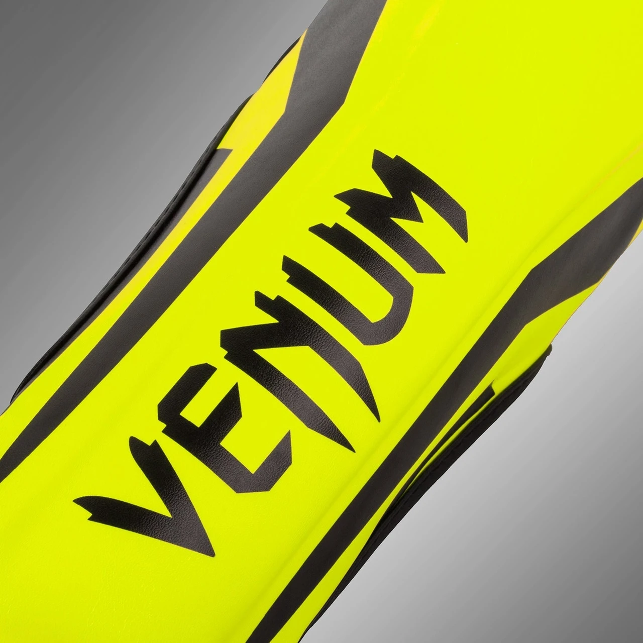 Venum Elite Shin Guards Kids - Exclusive