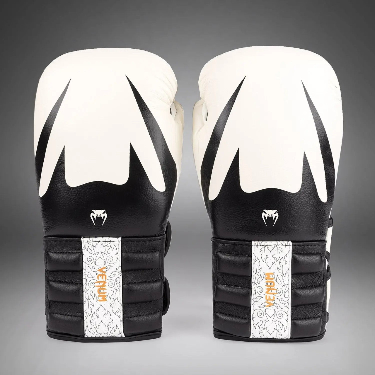 Venum Reverso Boxing Gloves - Snow White/Black