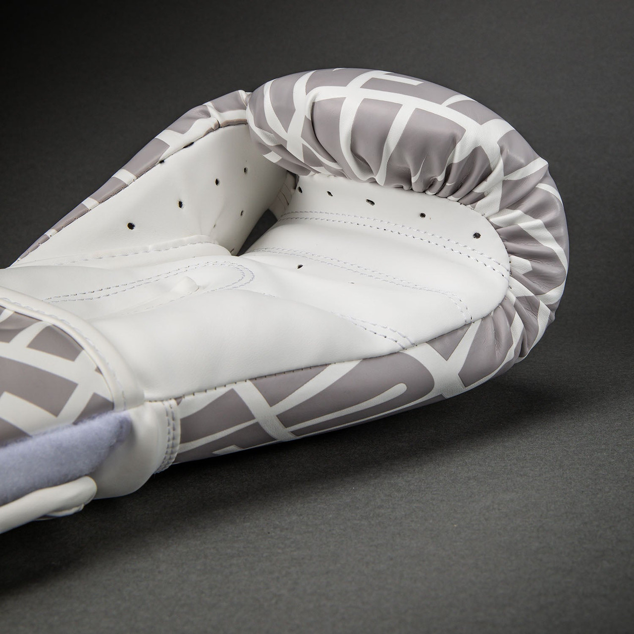 Venum Contender 1.5 XT 3D Boxing Gloves - White/ Gold