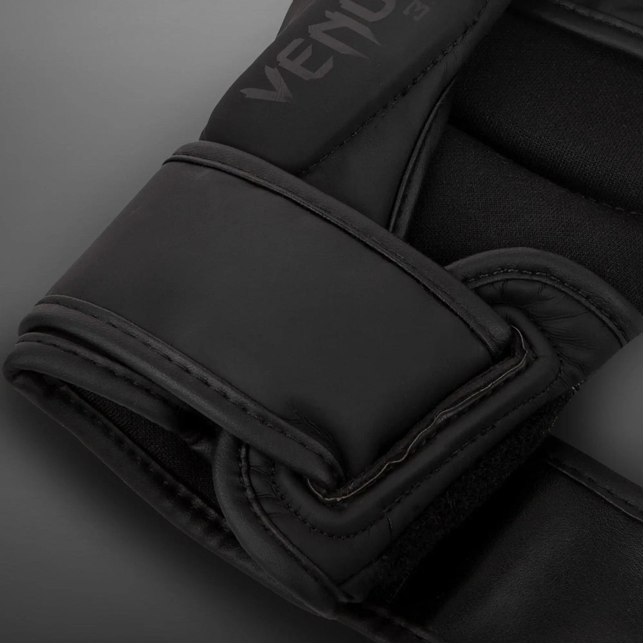 Venum Challenger 3.0 Sparring Gloves - Black