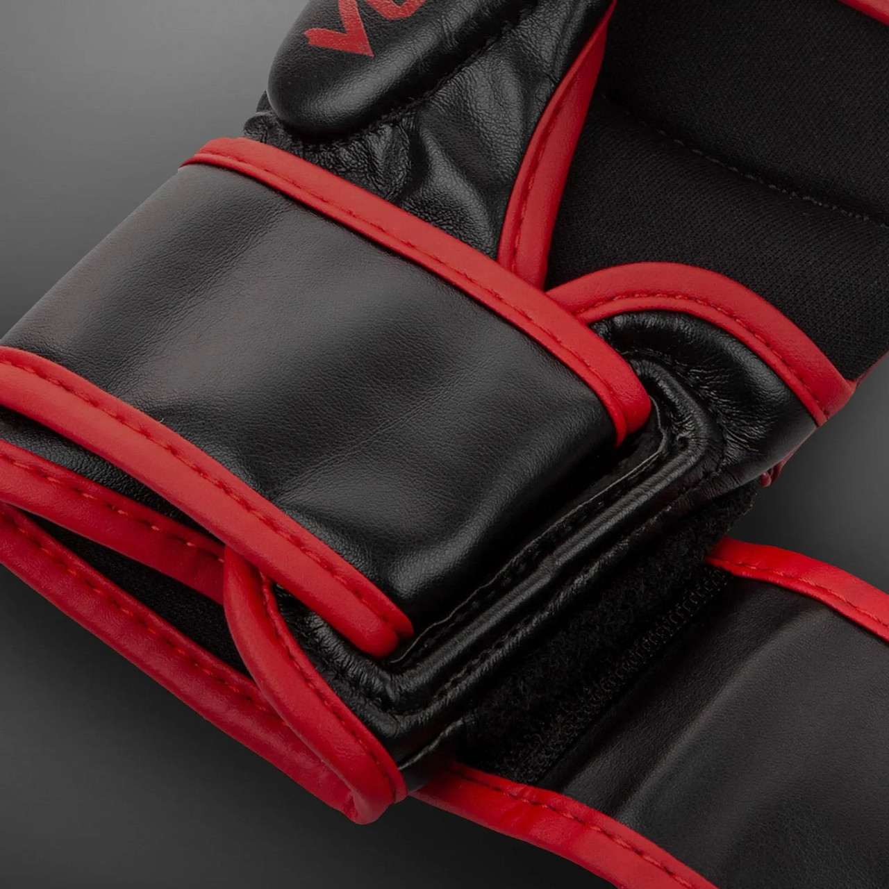 Venum Challenger 3.0 Sparring Gloves - Black/Red