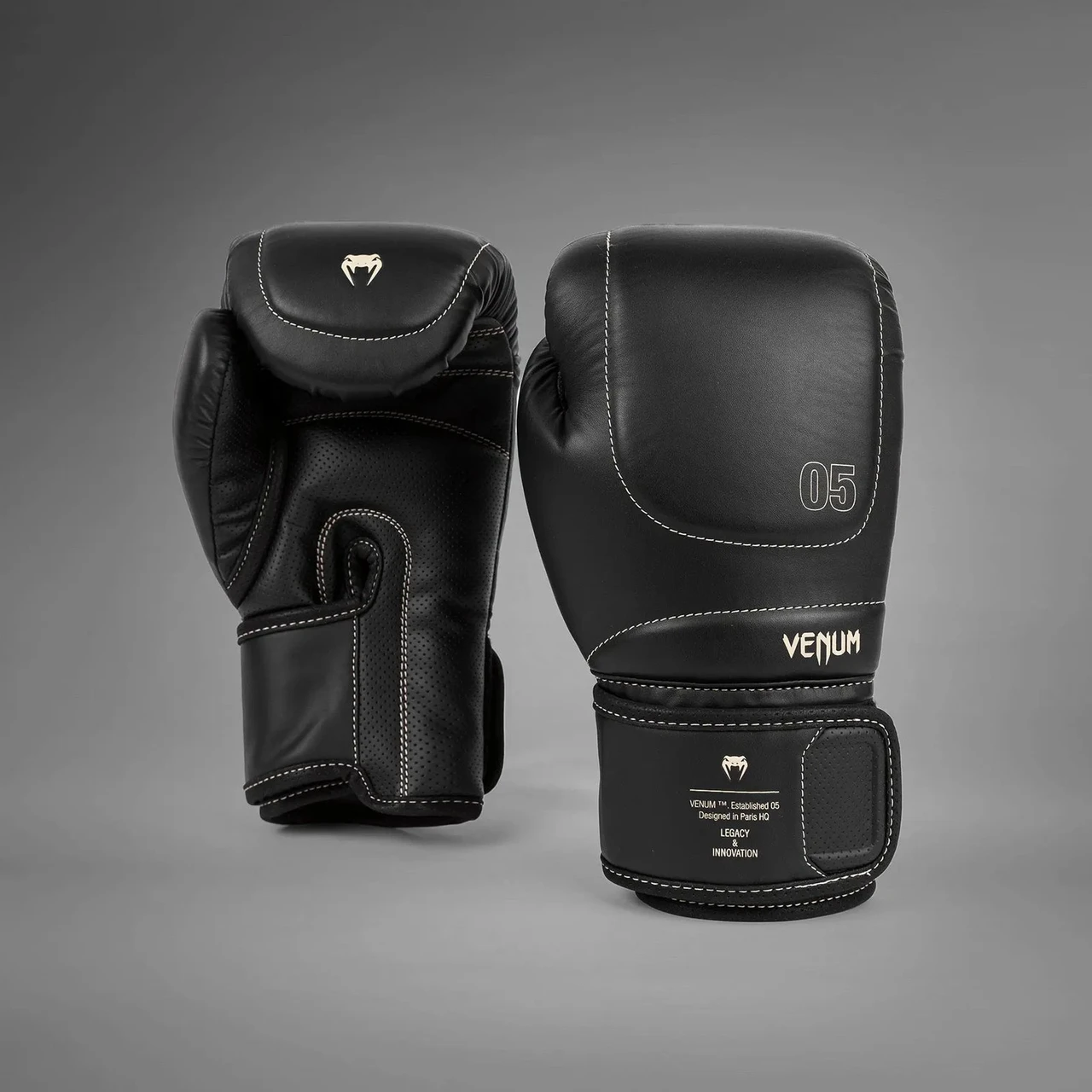 Venum Impact Evo Boxing Gloves - Black