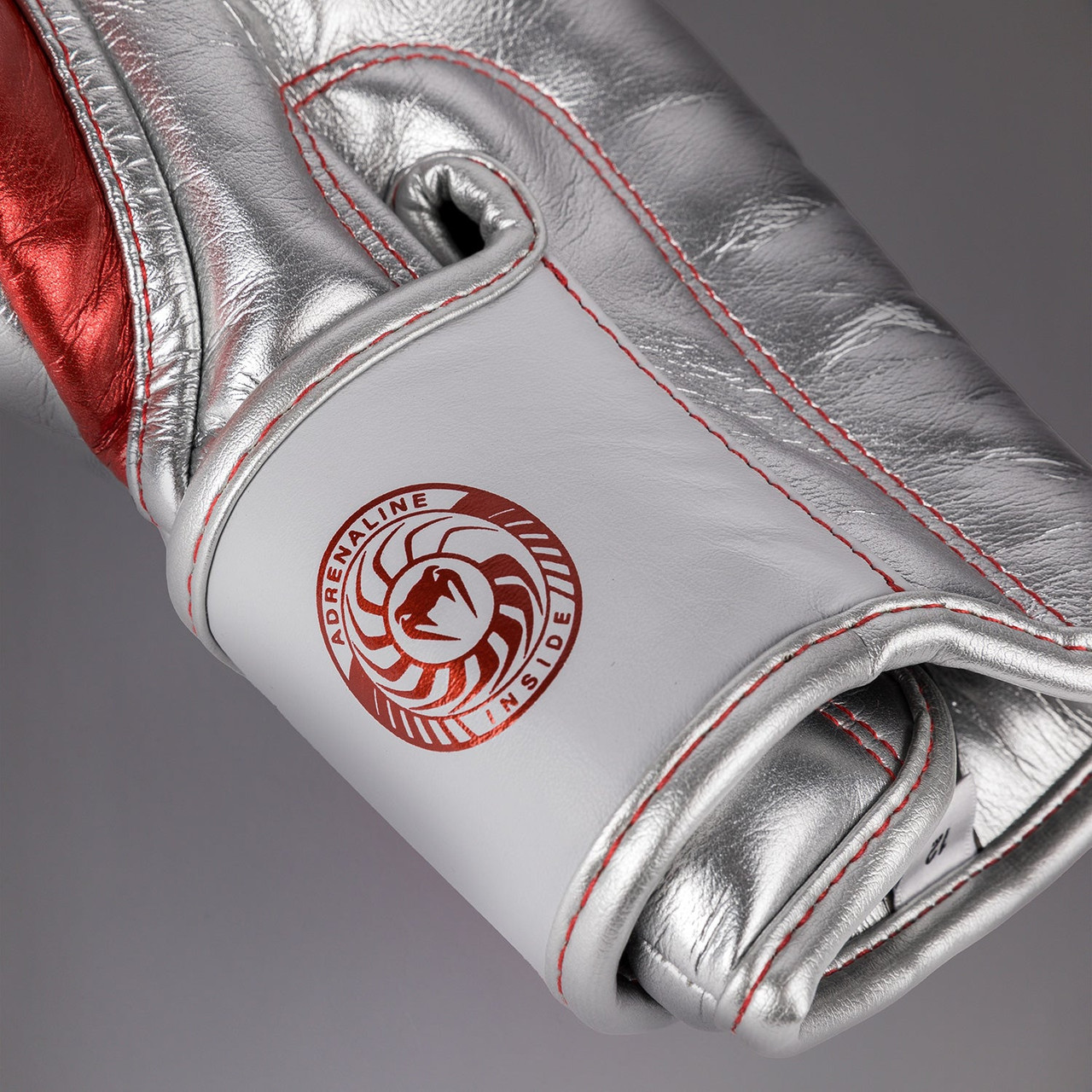Venum Giant 3.0 Boxing gloves - Red/Silver - Special Edition