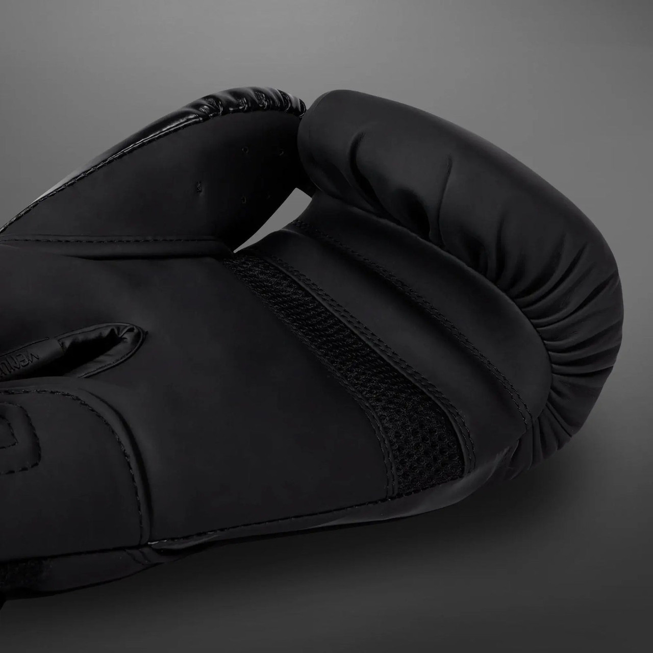 Venum Challenger 4.0 Boxing Gloves - Black/Black