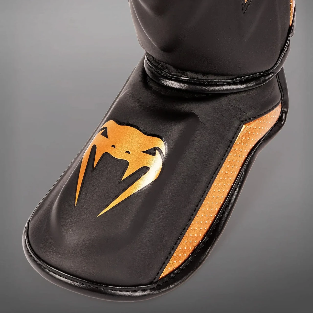 Venum Elite Evo Shinguards - Black/Bronze
