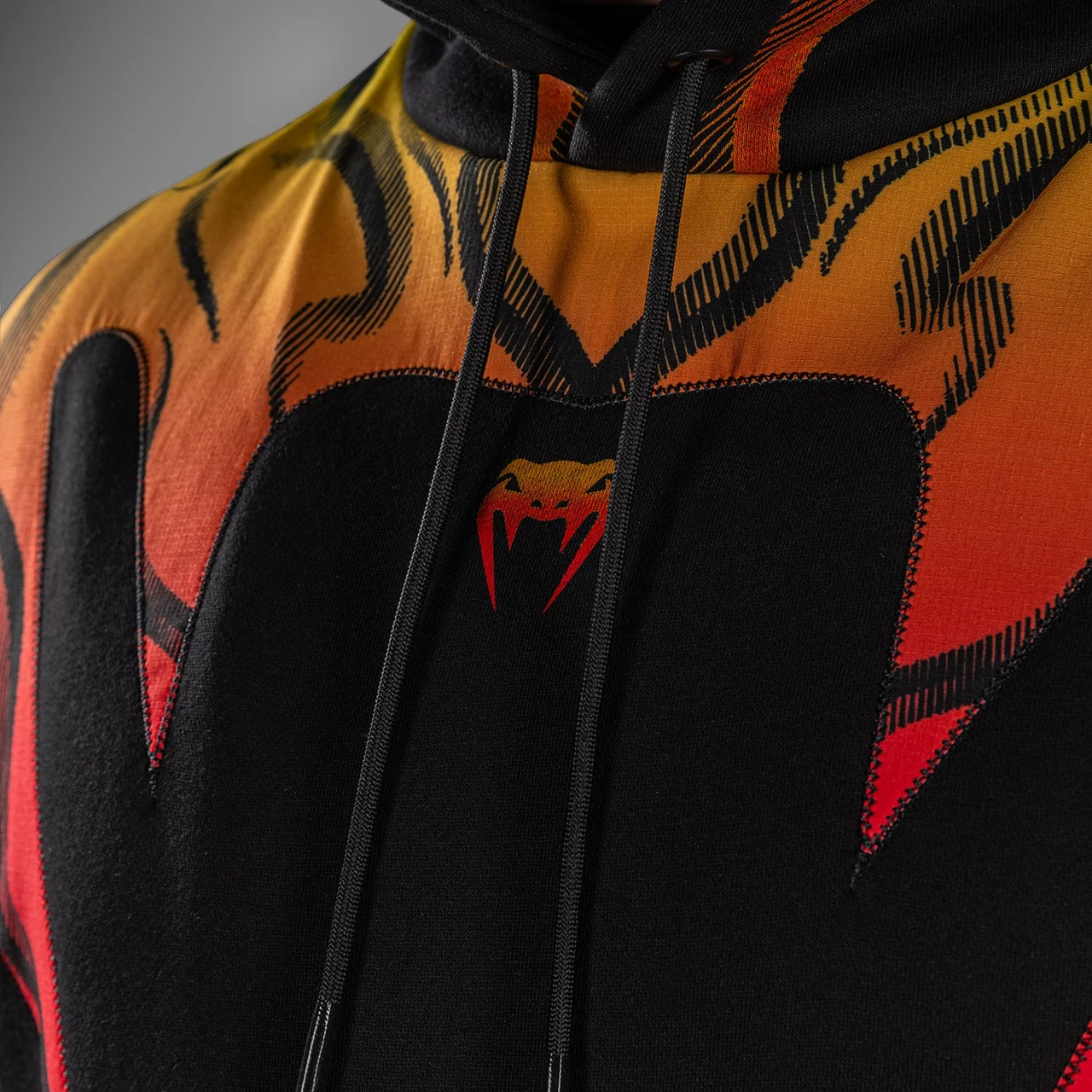 Venum x TEKKEN 8 Pullover Hoodie - Yoshimitsu - Black/Orange