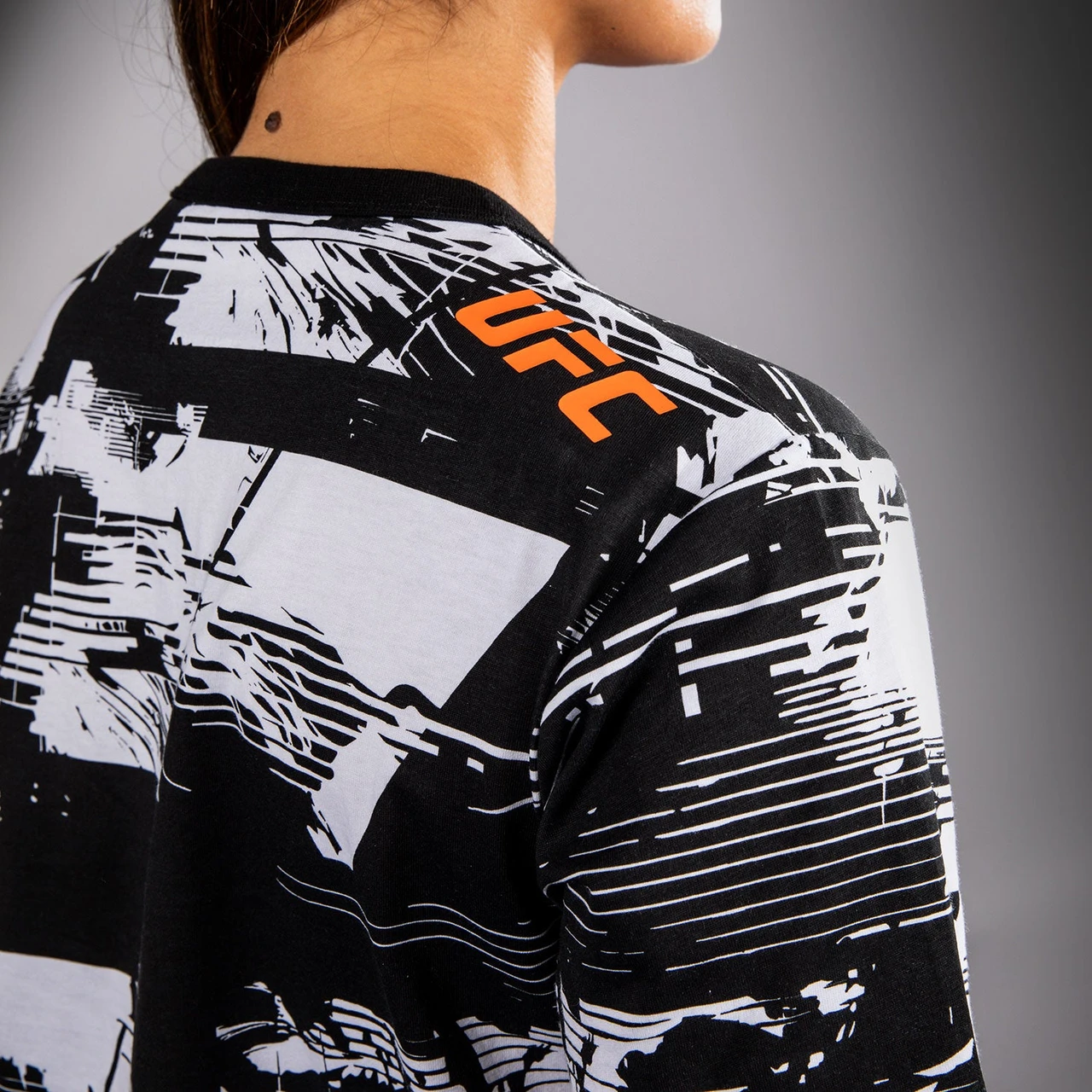 Women's UFC Zenith by Venum White Authentic Fight Week Short Sleeve T-Shirt