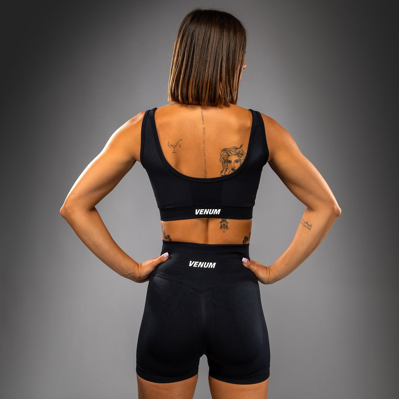 Venum Sculpt Long Sports Bra - Black/White