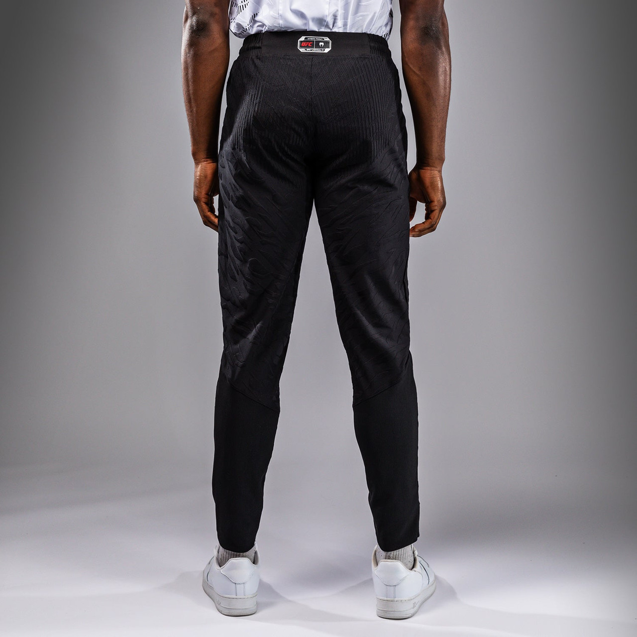 UFC Fusion by Venum Authentic Fight Night Men’s Walkout Pant - Black
