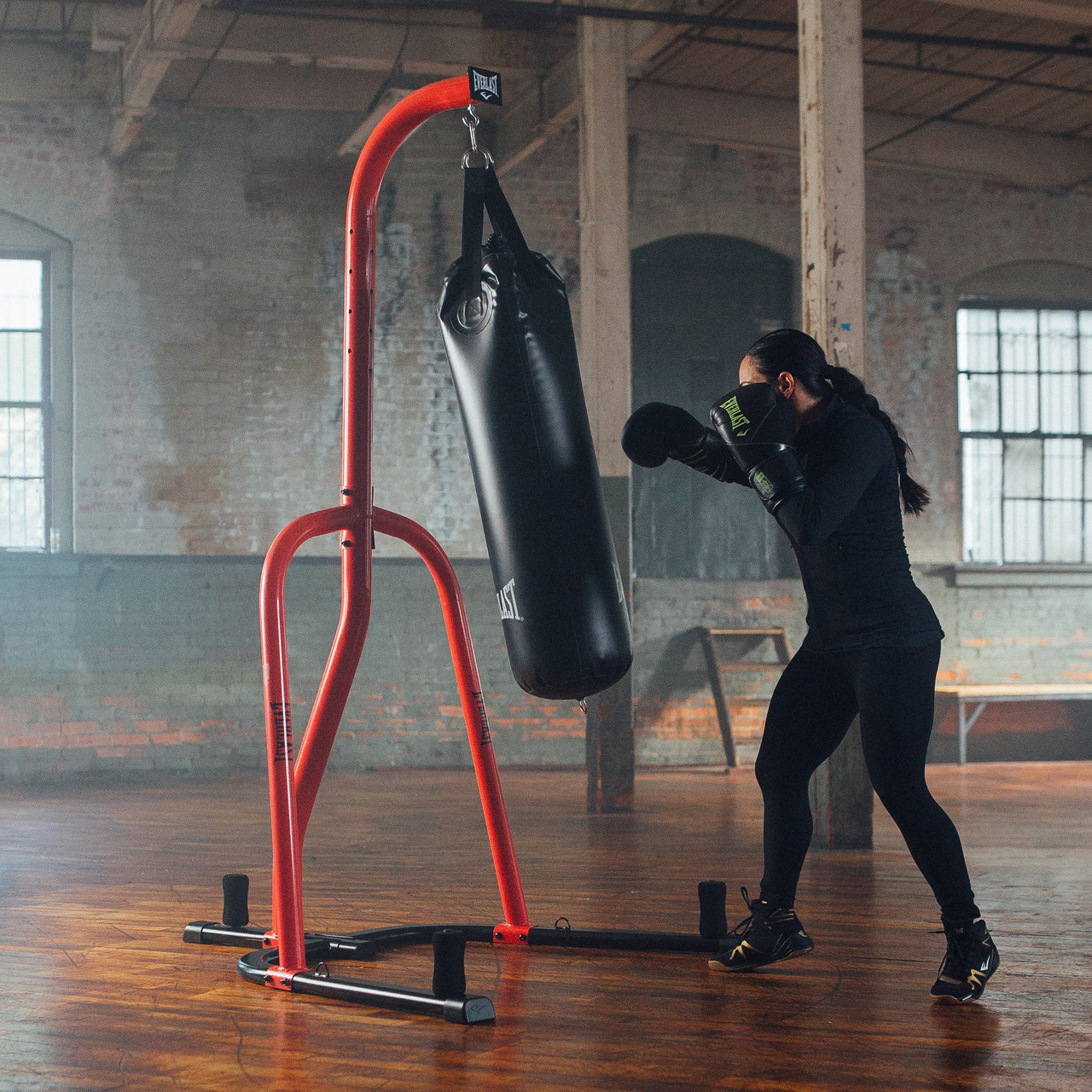Everlast Heavy Punching Bag Stand - Gray