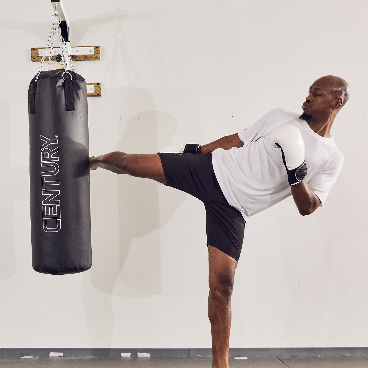 Century Traditional Heavy Bag