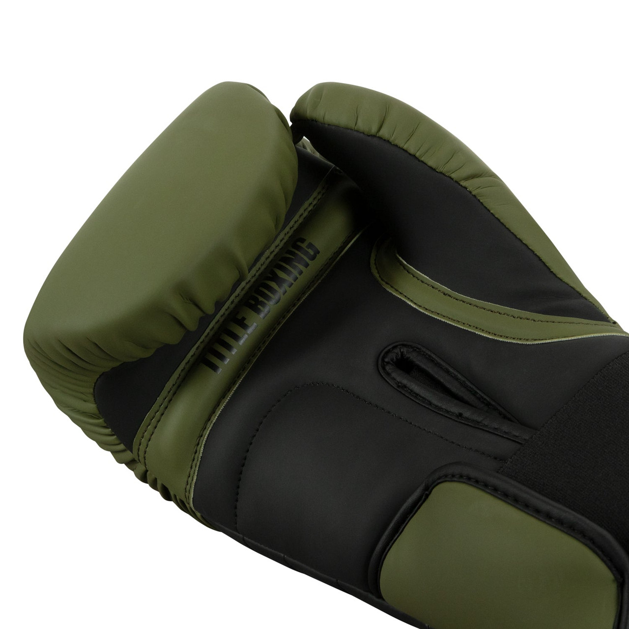 TITLE Boxing Combat Bag Boxing Gloves 2.0