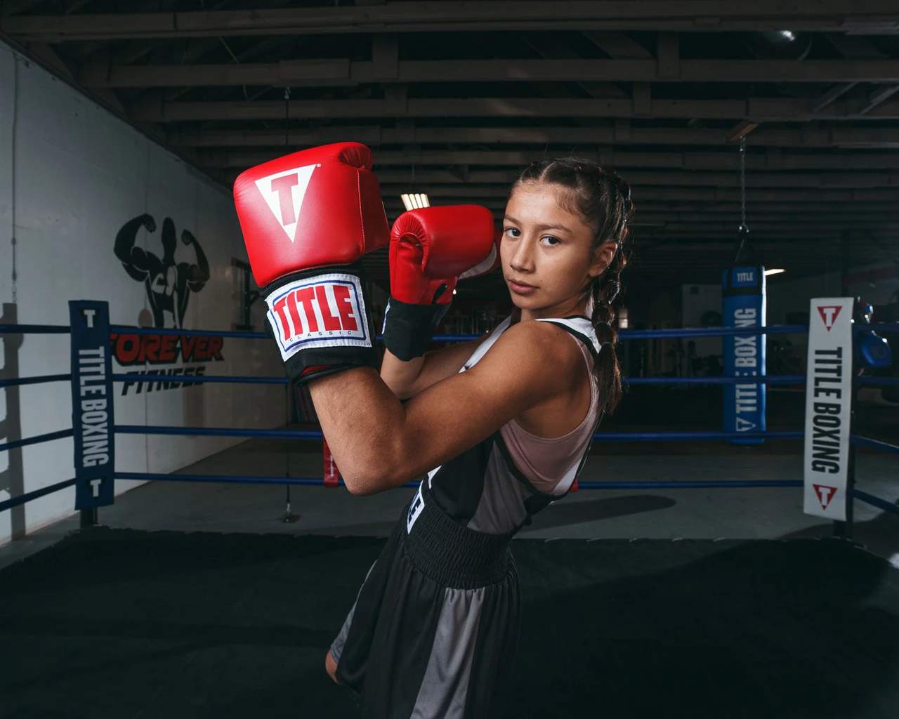 TITLE Boxing Striker Amateur Boxing Set