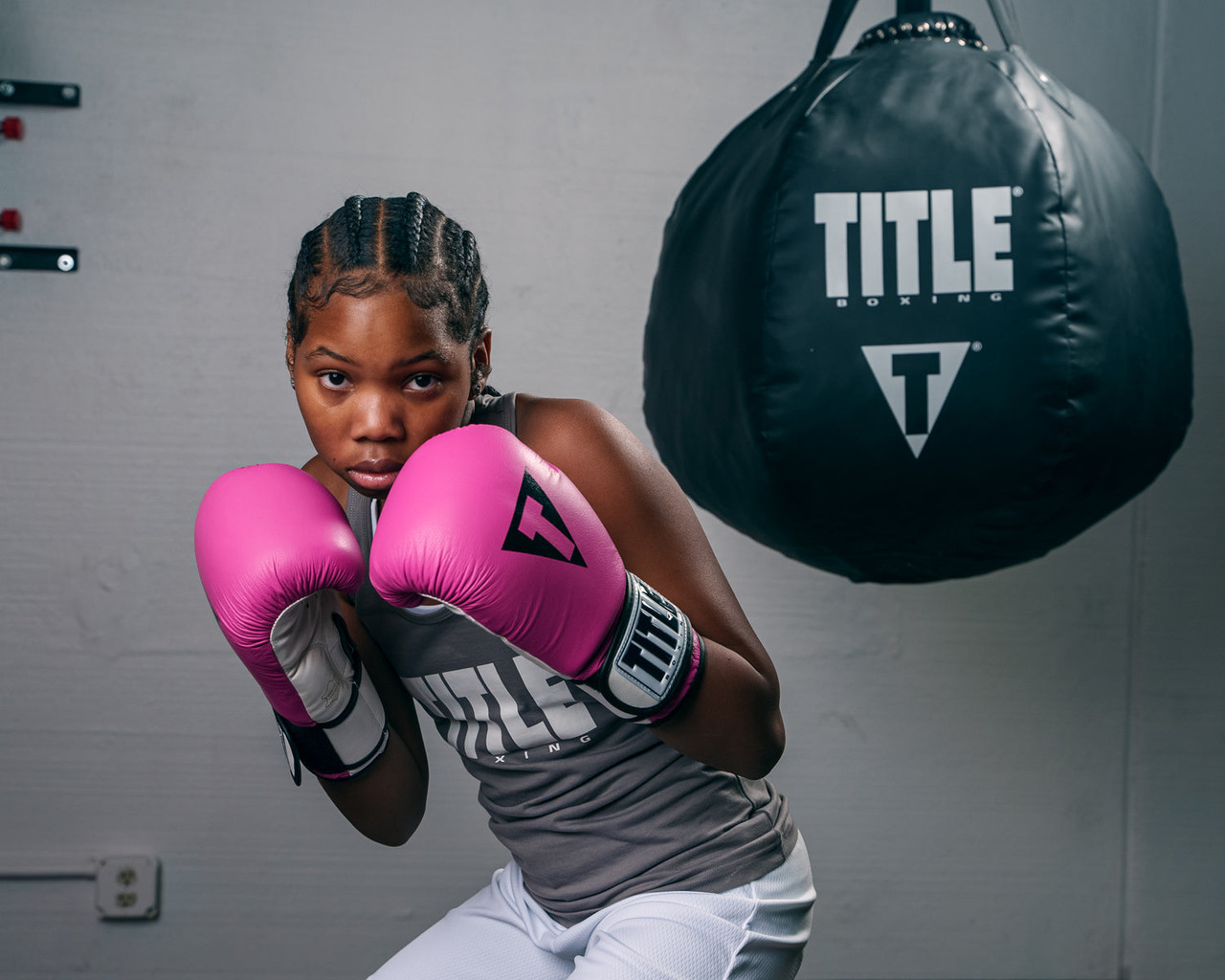 TITLE Premier Leather Super Bag Boxing Gloves 2.0
