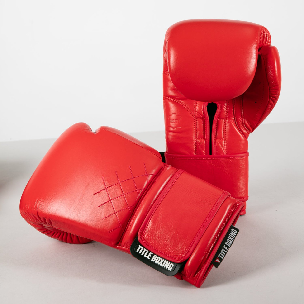TITLE Boxing KO-Vert Training Boxing Gloves
