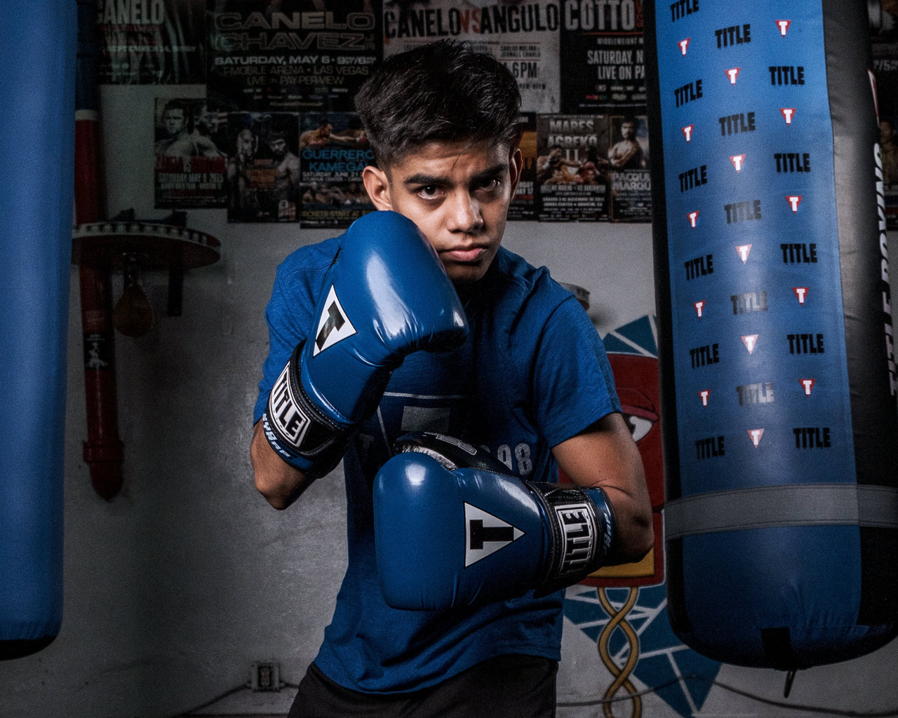 TITLE Boxing Gel Glory Super Bag Boxing Gloves 2.0
