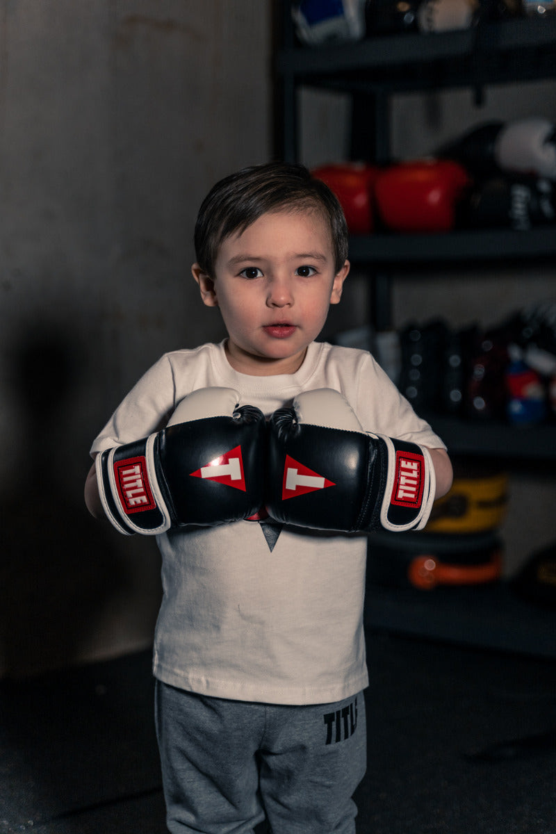 TITLE Boxing Youth Bag Boxing Gloves