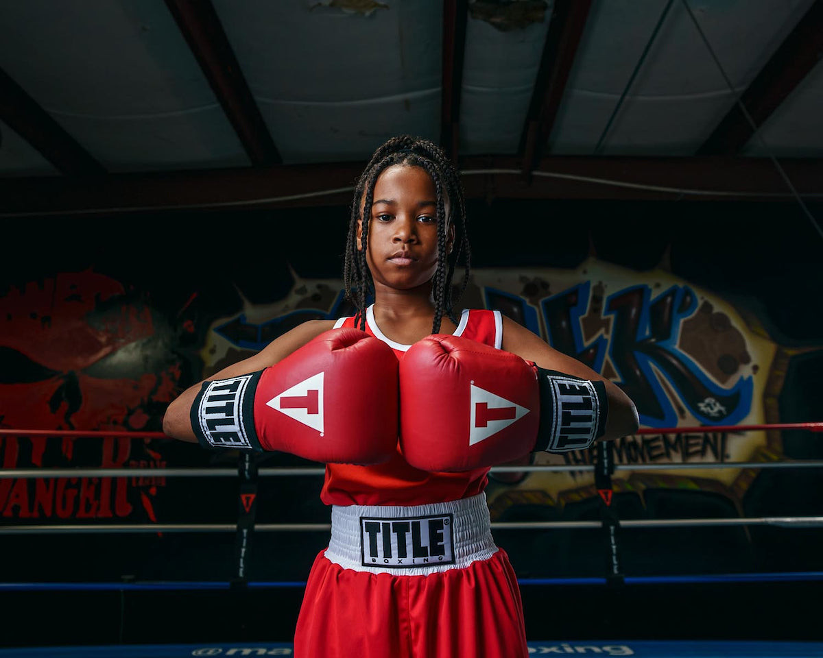 TITLE Classic USA Boxing Competition Boxing Gloves - Elastic