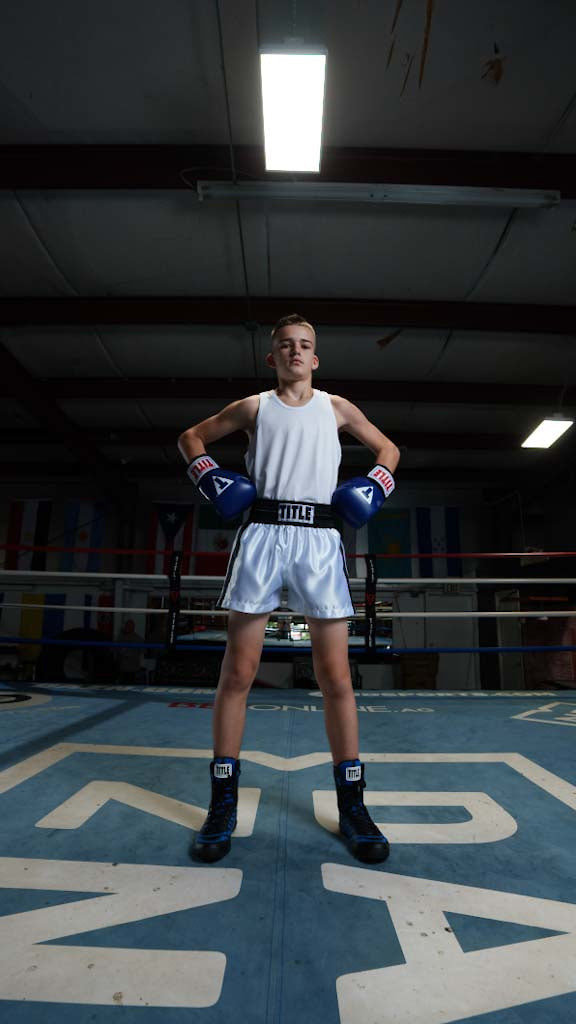 TITLE Classic USA Boxing Competition Boxing Gloves - Elastic