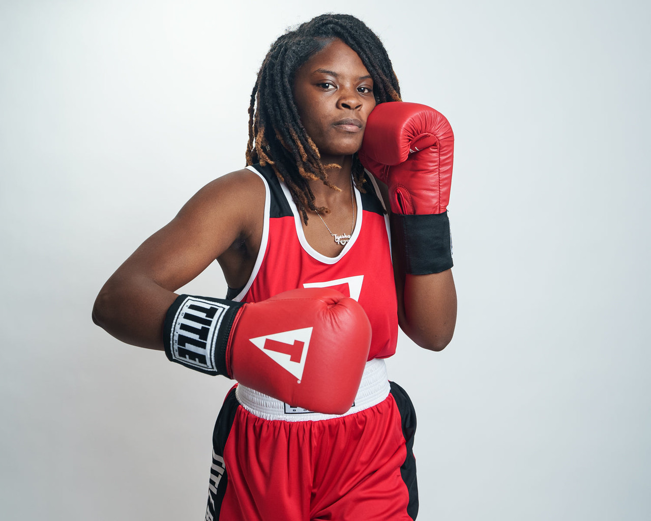 TITLE Boxing USA Boxing Competition Boxing Gloves - Elastic