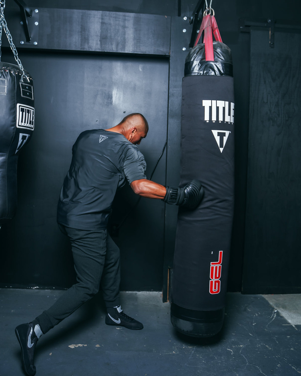 TITLE Boxing Gel Intense Heavy Bag Striking Sleeve