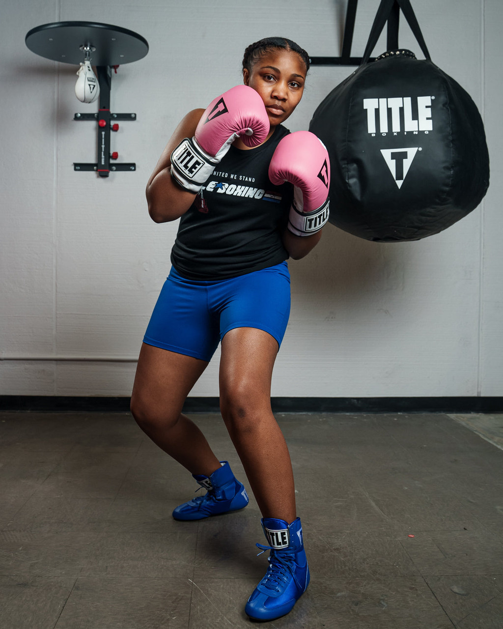 TITLE Boxing Gel World Bag Boxing Gloves