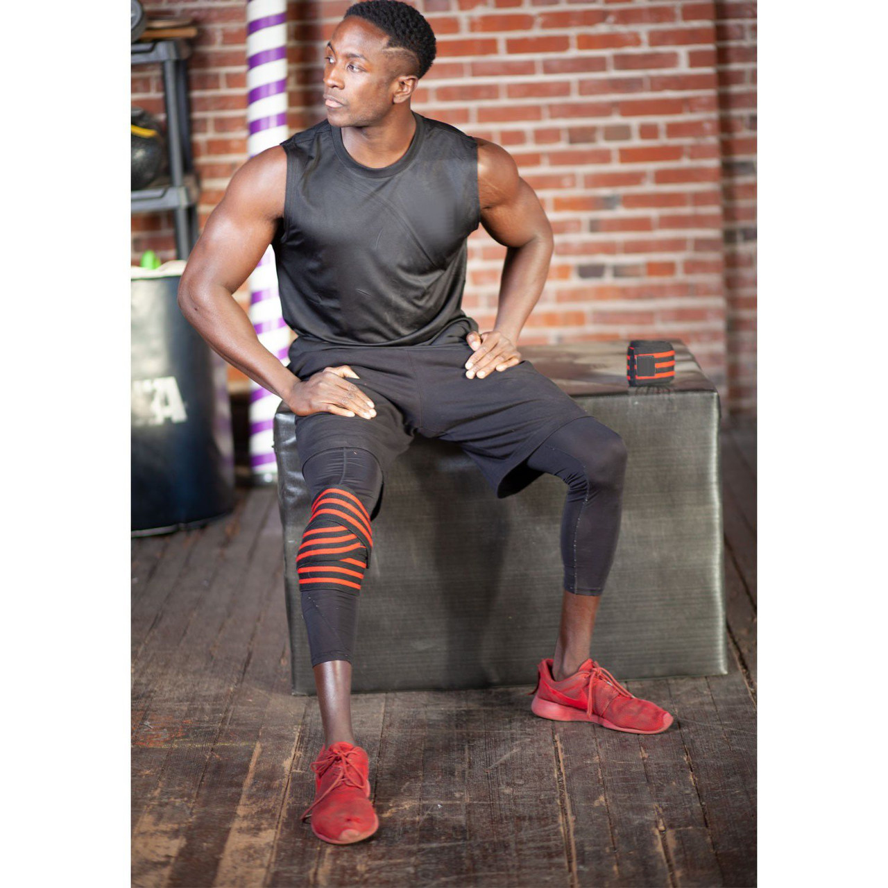Fitness First Weightlifting Knee Wrap - Pair