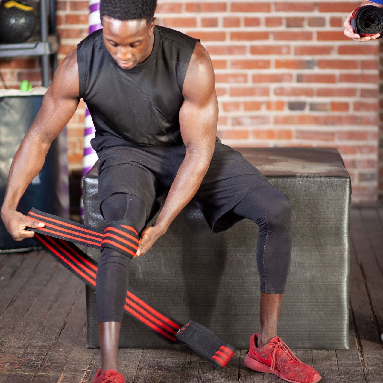 Fitness First Weightlifting Knee Wrap - Pair