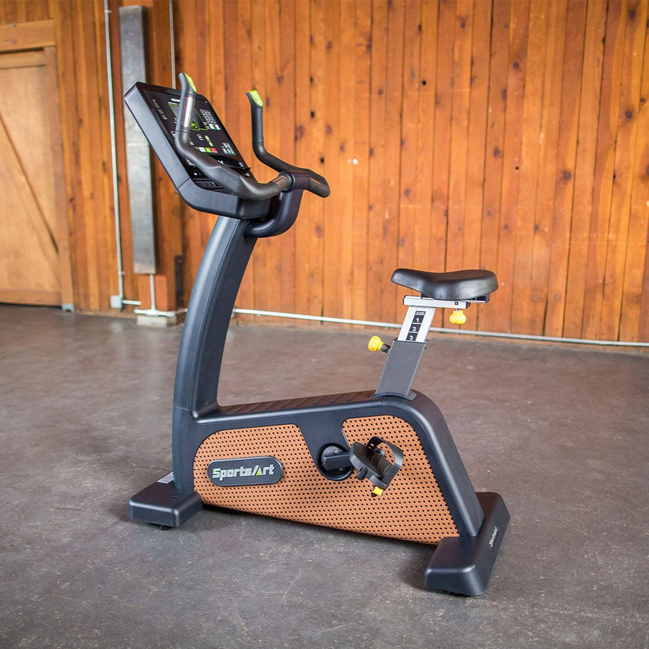 SportsArt C576U Status Eco-Natural Upright Cycle