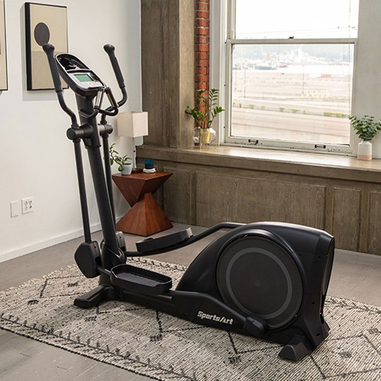 SportsArt E80C Residential Elliptical