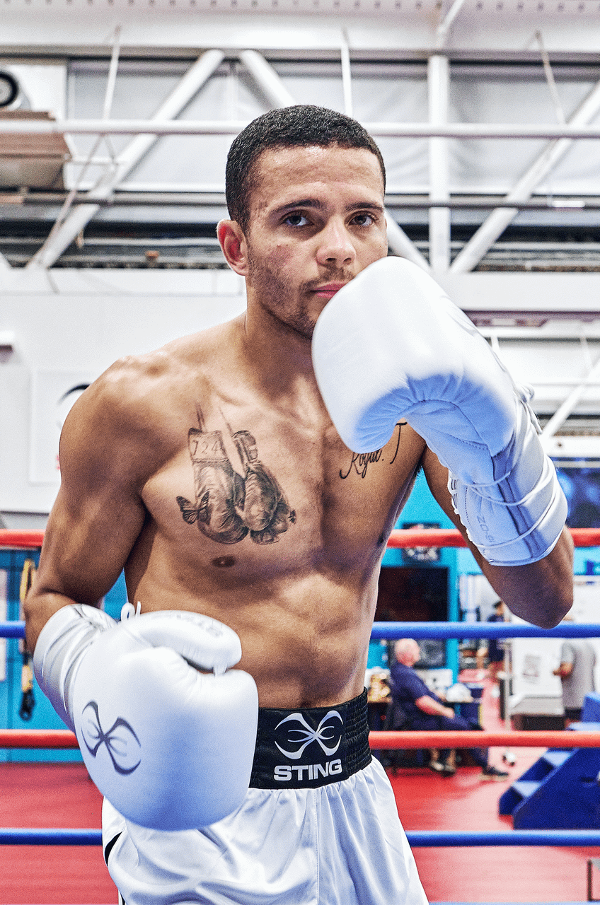 Sting Viper X Lace Up Sparring Gloves - White/Silver