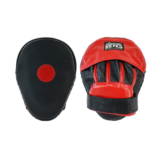 Cleto Reyes Punching Mitts Red