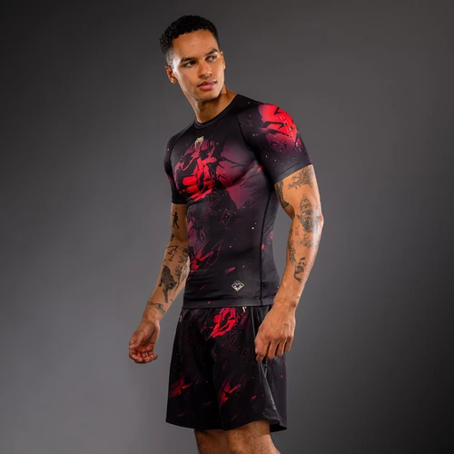 Jujutsu Kaisen x Venum Itadori Short Sleeve Rashguard - Black/Red