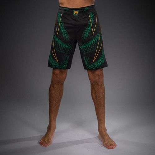 Venum Matupa Fightshorts - Black/Green/Gold