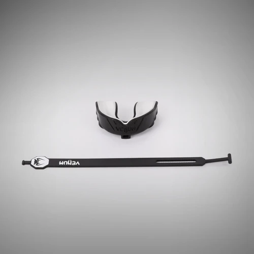 Venum Challenger Mouthguard Strap/Straples - Black/White
