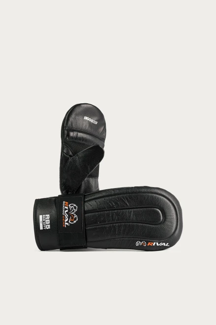 Rival RB5 Bag Mitts - Black
