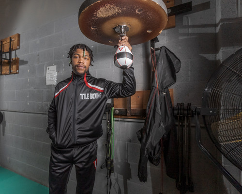 TITLE Boxing Pro Speed Bag Platform Bundle