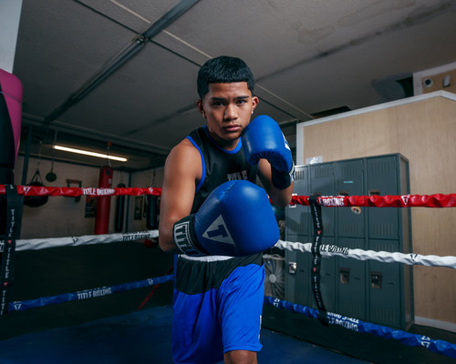 TITLE Boxing Latitude Amateur Boxing Set