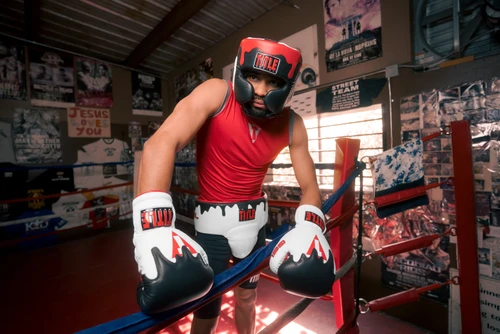 TITLE Boxing Gel Lava Leather Series Headgear
