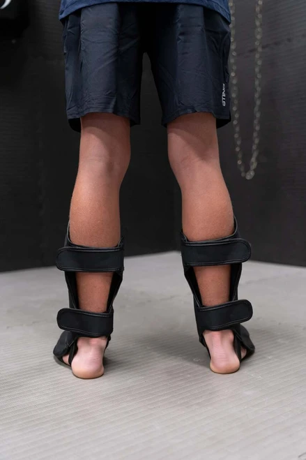 Sting Python Junior MMA Shin & Foot Protector - Black/Green