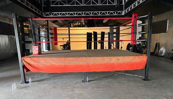 Vintage Boxing Ring Rentals | PRO FIGHT SHOP