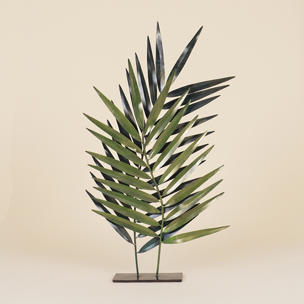 17-016 Pair of Metal Palm Fronds on Stand