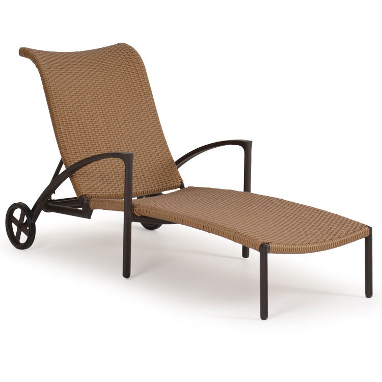 3209 Adjustable Chaise Lounge