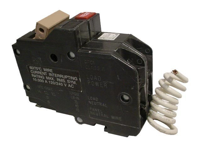 CUTLER HAMMER CH215GFT N 15A 2P 240V 10K NEW