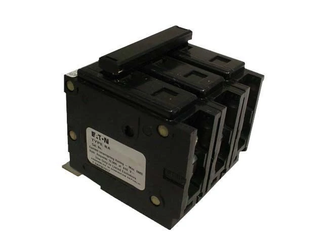 CUTLER HAMMER BAB3040H N 40A 240V 3P NEW