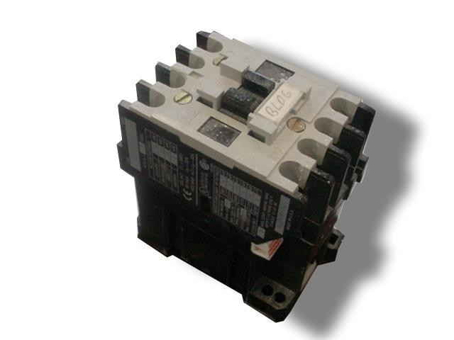 ALLEN BRADLEY 100-A12ND3 U 12A 600V 3 Coil120 VACV USED